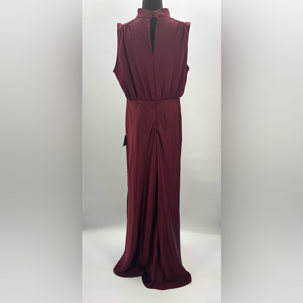 Lulus Classic Elegance Wine Satin Mock neck keyhole back Maxi Dress size XL NWT - Picture 7 of 13